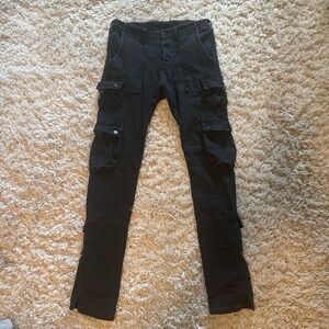 MNML Dark Cargo Pants